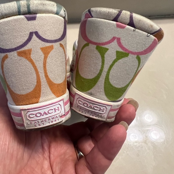 Coach Perry multicolor slides with buckle detail size 8B - Picture 10 of 11